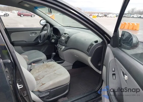 2010 Hyundai Elantra Gls from USA, damaged, VIN KMHDU4AD2AU157789